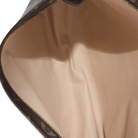 Louis Vuitton Monogram Canvas Toiletry Pouch 26 - Picture 4 of 7